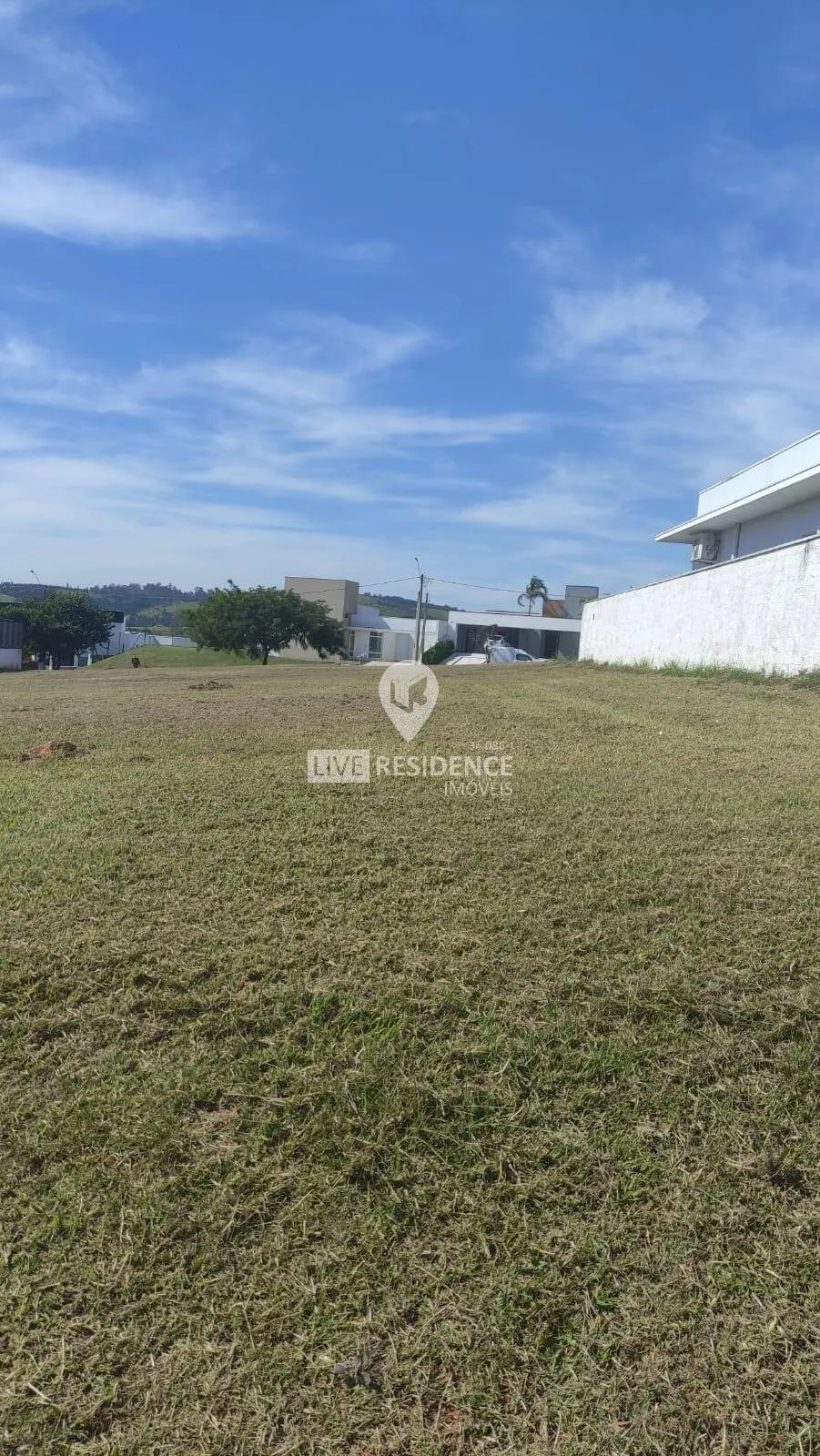Imagem Lote à Venda no Condomínio Sete Lagos - Excelente Topografia e Localização!