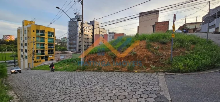 Foto do imóvel Terreno Loteamento em Rua Jade