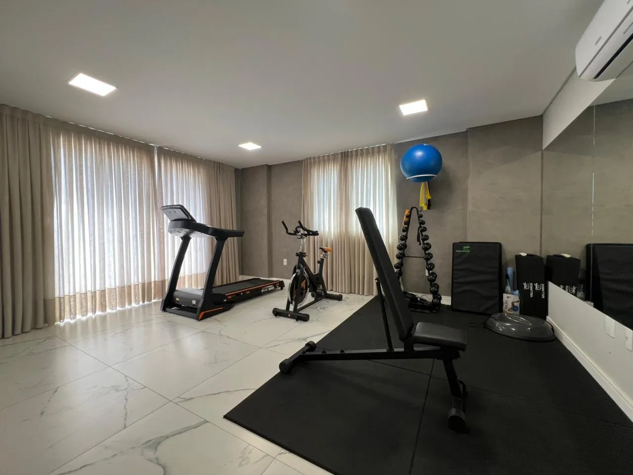 Imagem Apartamento com vista para o mar à venda com 80.52m2 por R$ 1.075.000,00