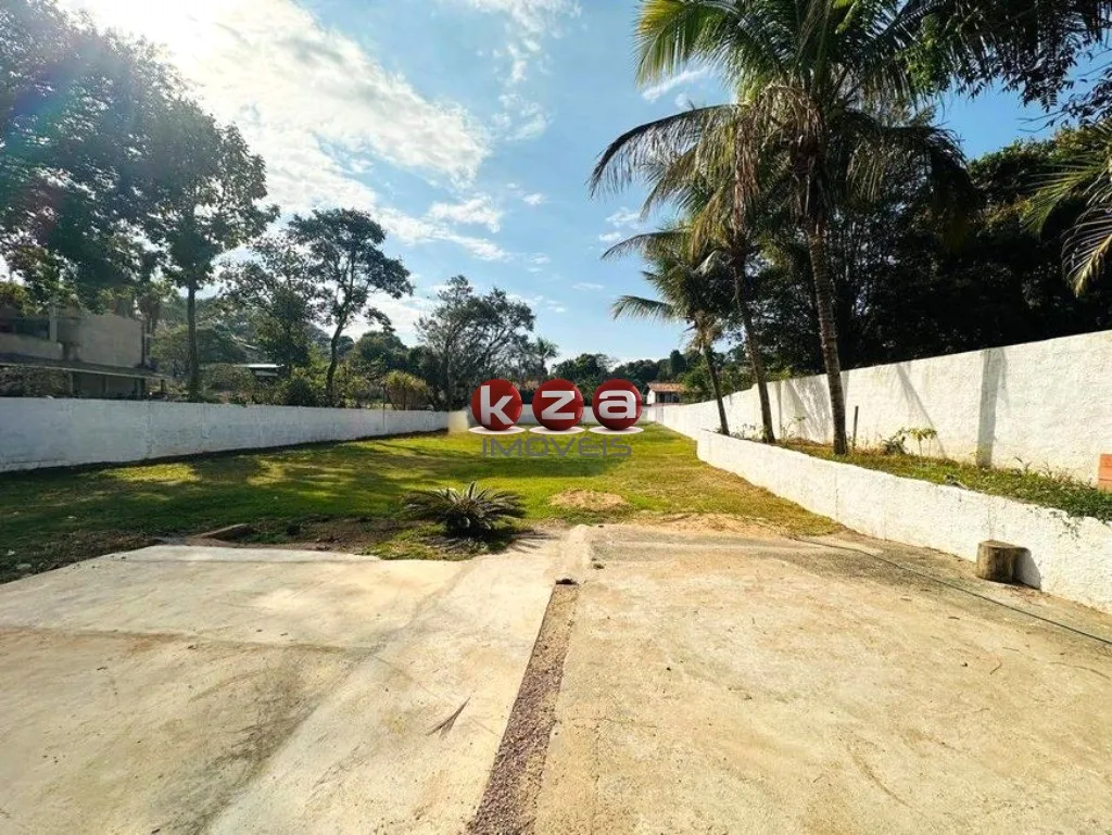 Imagem Chácara à venda em Valinhos-SP: 2 quartos, 1 sala, 1 banheiro e 80,00 m² de área em Chácaras São Bento!