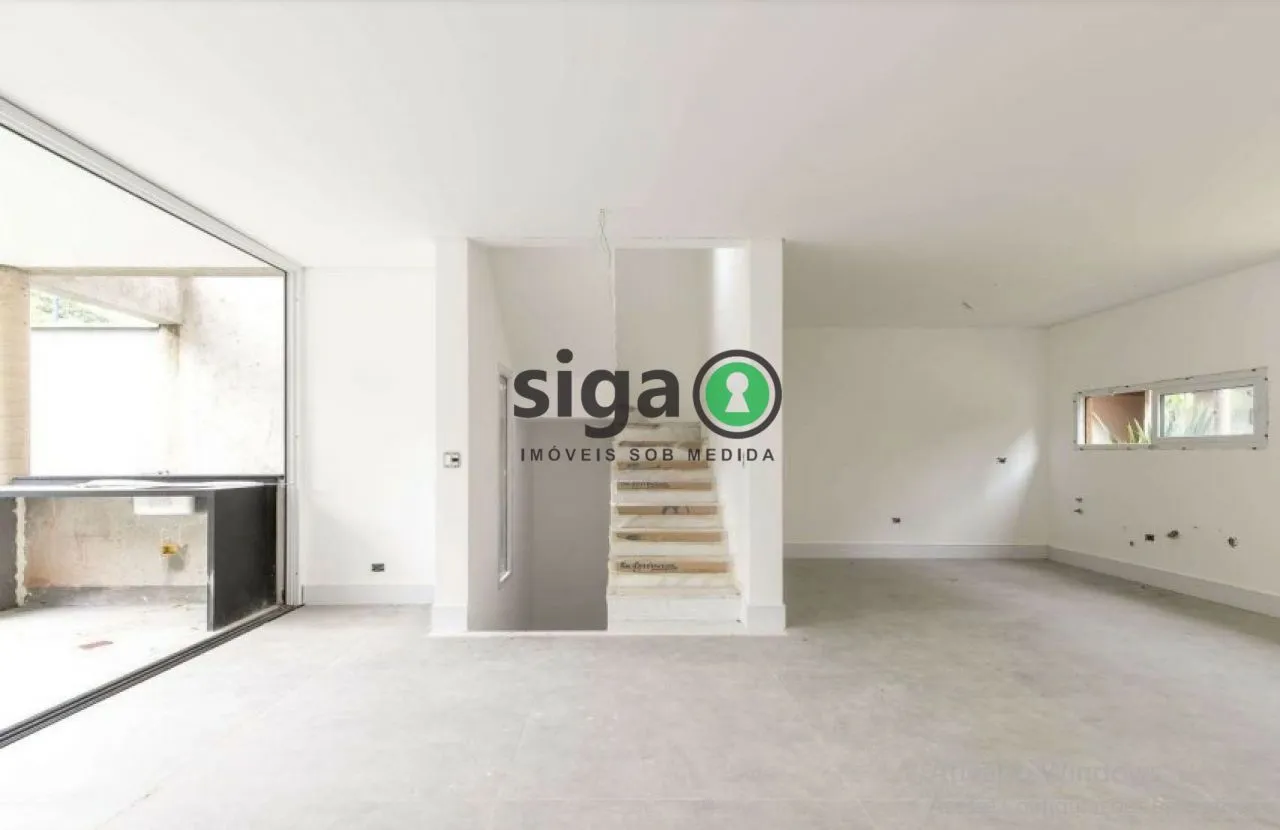 Imagem Casa a venda no Alto da Boa Vista com 4 quartos