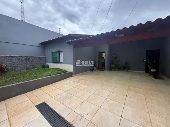 Imagem Casa à venda no bairro Nossa Senhora da Abadia em Uberaba - Excelente oportunidade!