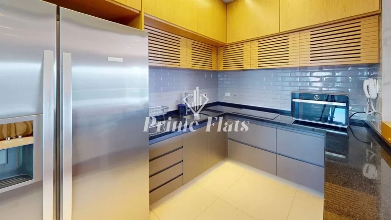 Imagem Apartamento disponível para locação no Edifício Triplo, com 91m² e 1 dormitório