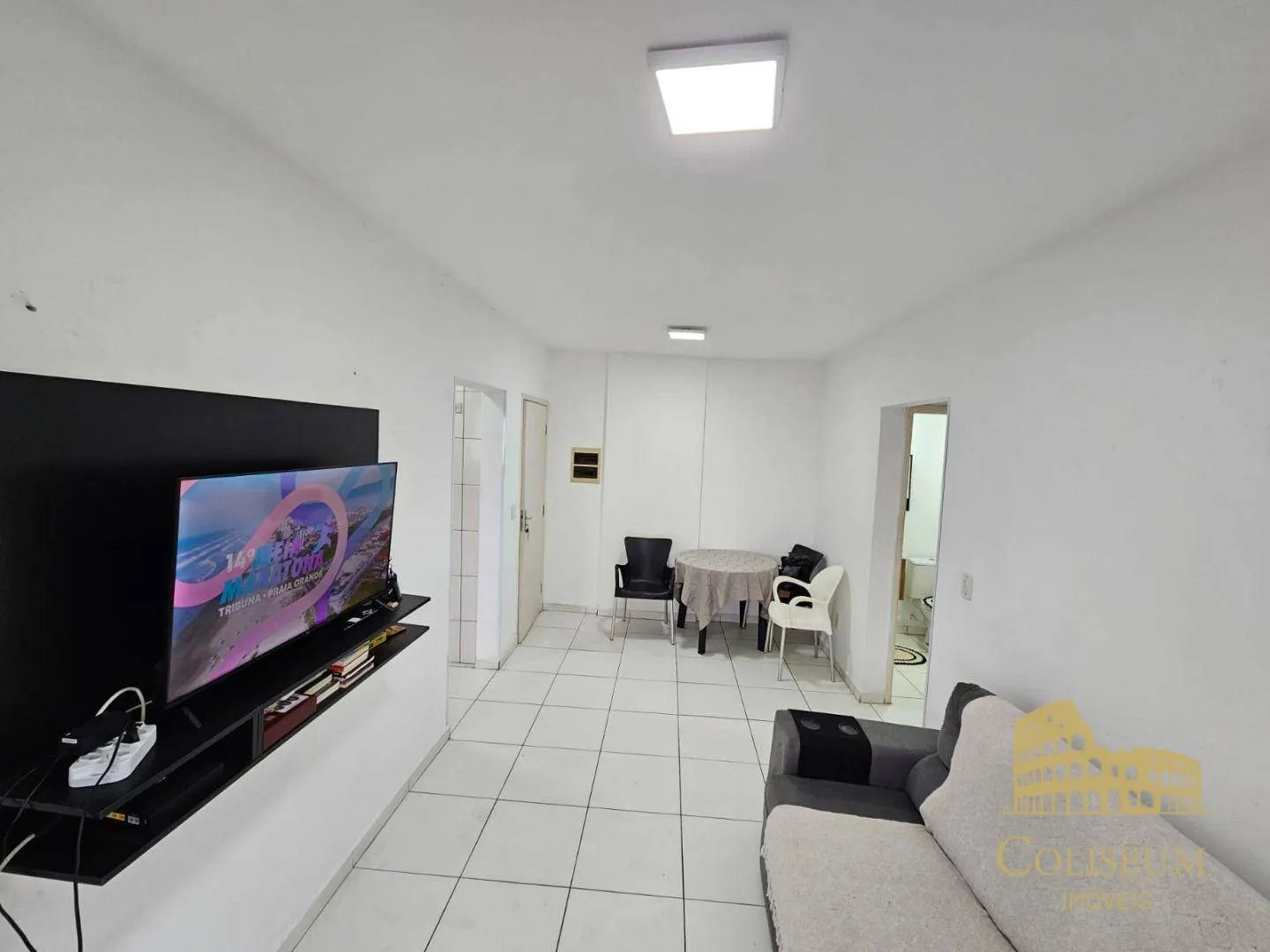 Imagem Apartamento com 1 dormitório à venda, 50 m² por R$ 310.000,00 - Vila Guilhermina - Praia Grande/SP