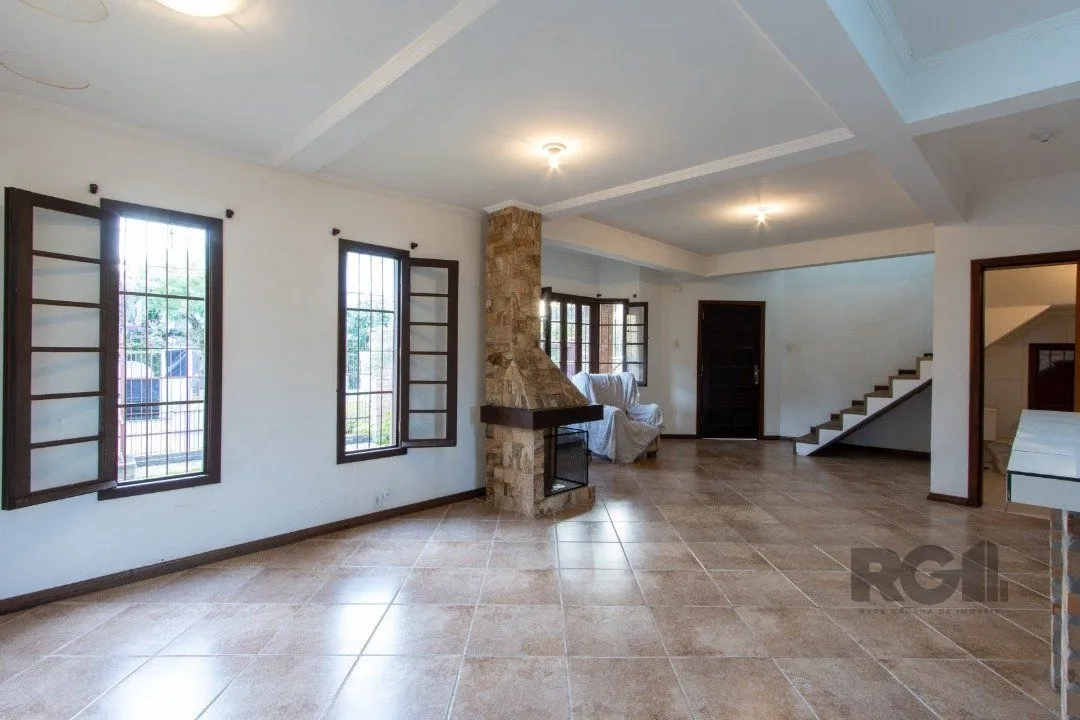 Imagem Casa para Venda - 267.81m², 3 dormitórios, sendo 1 suites, 4 vagas - Ipanema