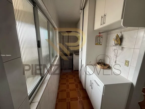 Imagem Casa para Venda em Concórdia, Guilherme Reich, 3 dormitórios, 1 suíte, 2 banheiros, 5 vagas