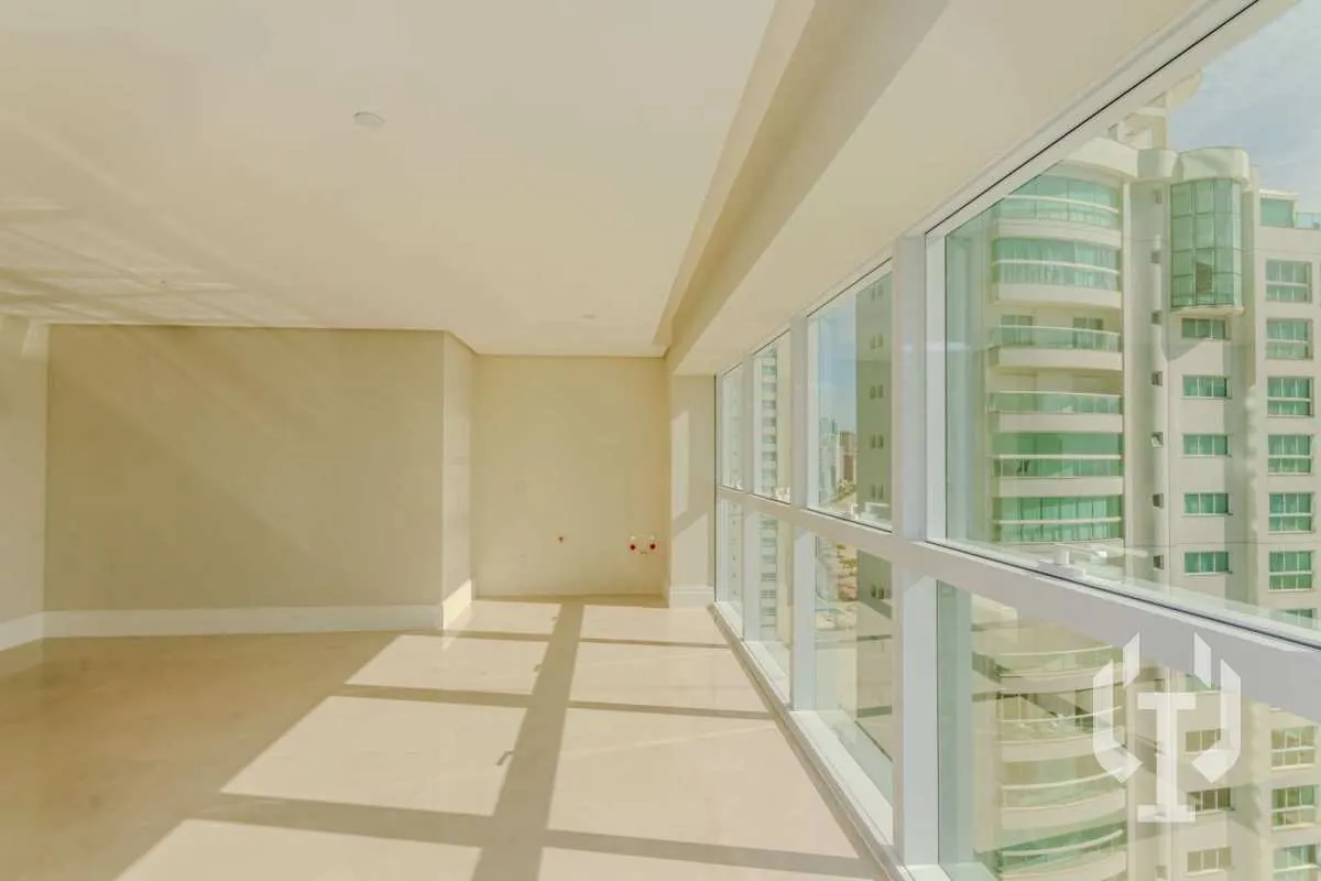 Imagem Apartamento à venda, no ONE TOWER em Balneário Camboriú, Barra Sul, com 4 quartos, 194,24m2