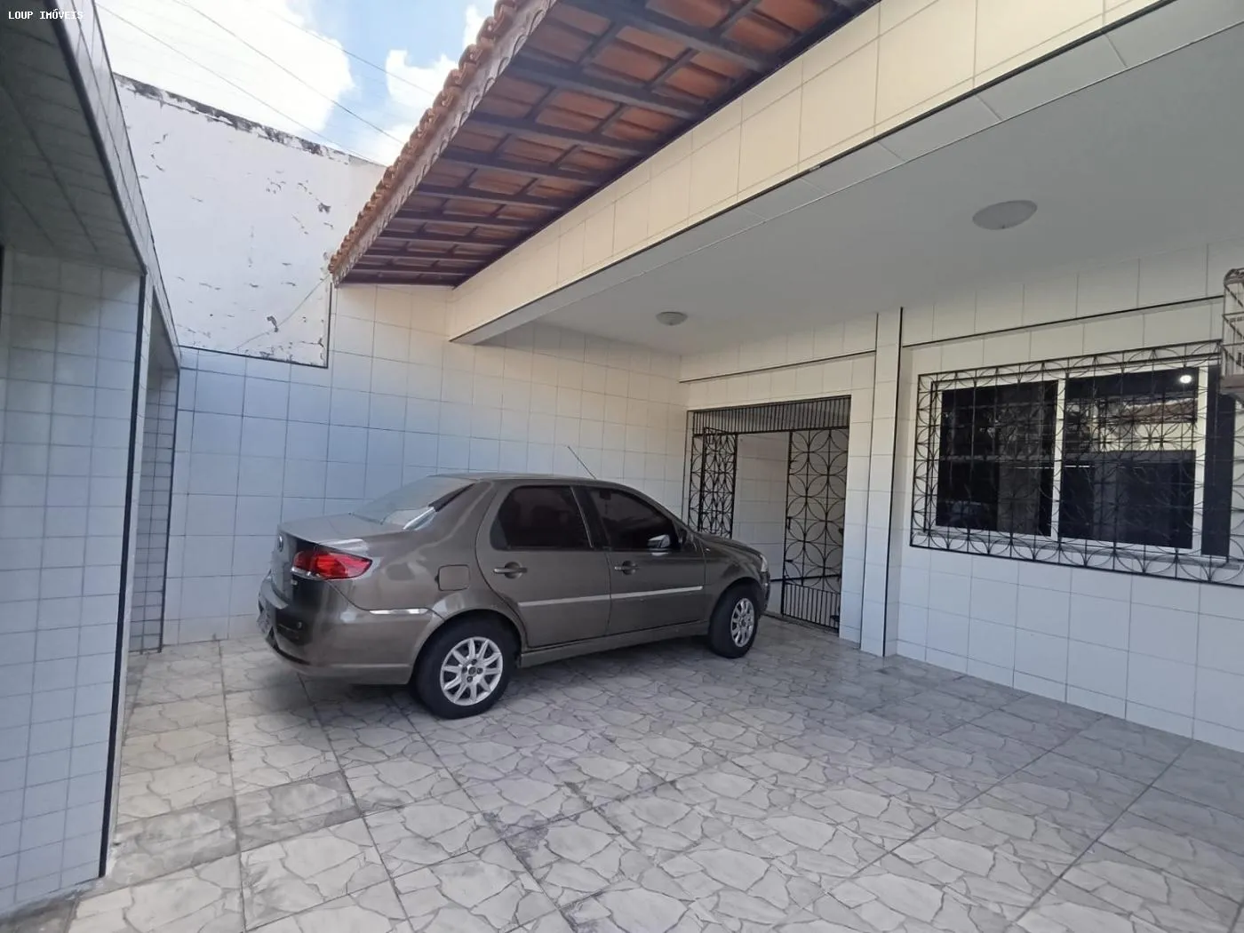 Imagem Casa para Venda em Fortaleza, Barra do Ceará, 3 dormitórios, 1 suíte, 2 banheiros, 3 vagas