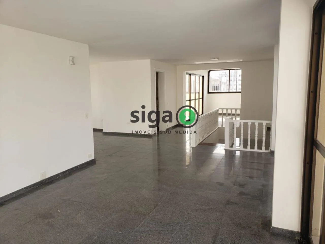 Imagem Cobertura Duplex a venda no Alto da Boa Vista com 6 quartos
