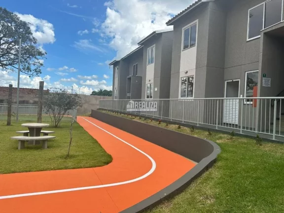 Imagem Ótimo apartamento à venda no Condomínio Vila Vic Bilbao, no bairro Conjunto Chica Ferreira, em Uberaba