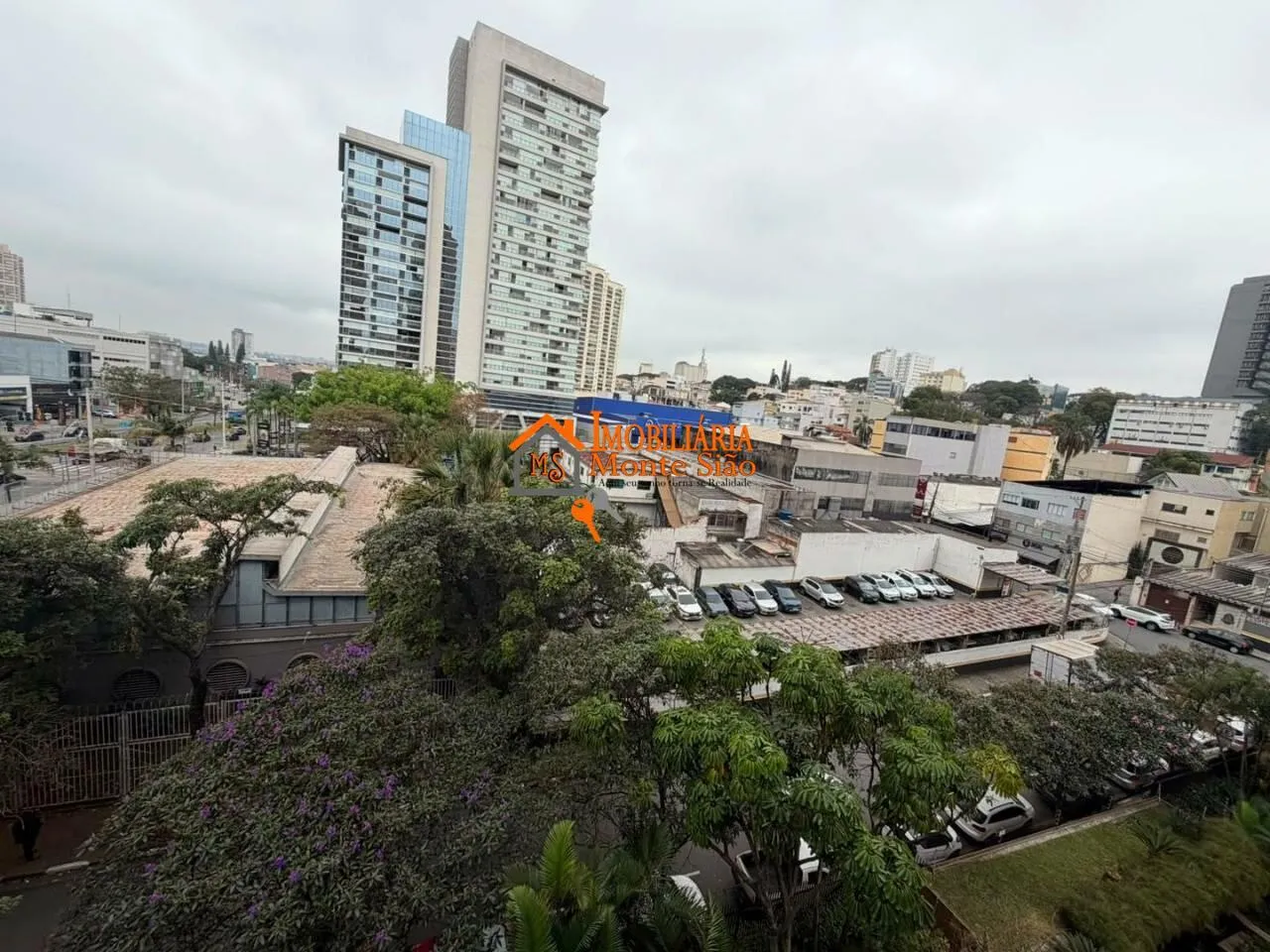 Imagem Apartamento com 4 dormitórios à venda, 274 m² por R$ 2.160.000,00 - Jardim Maia - Guarulhos/SP