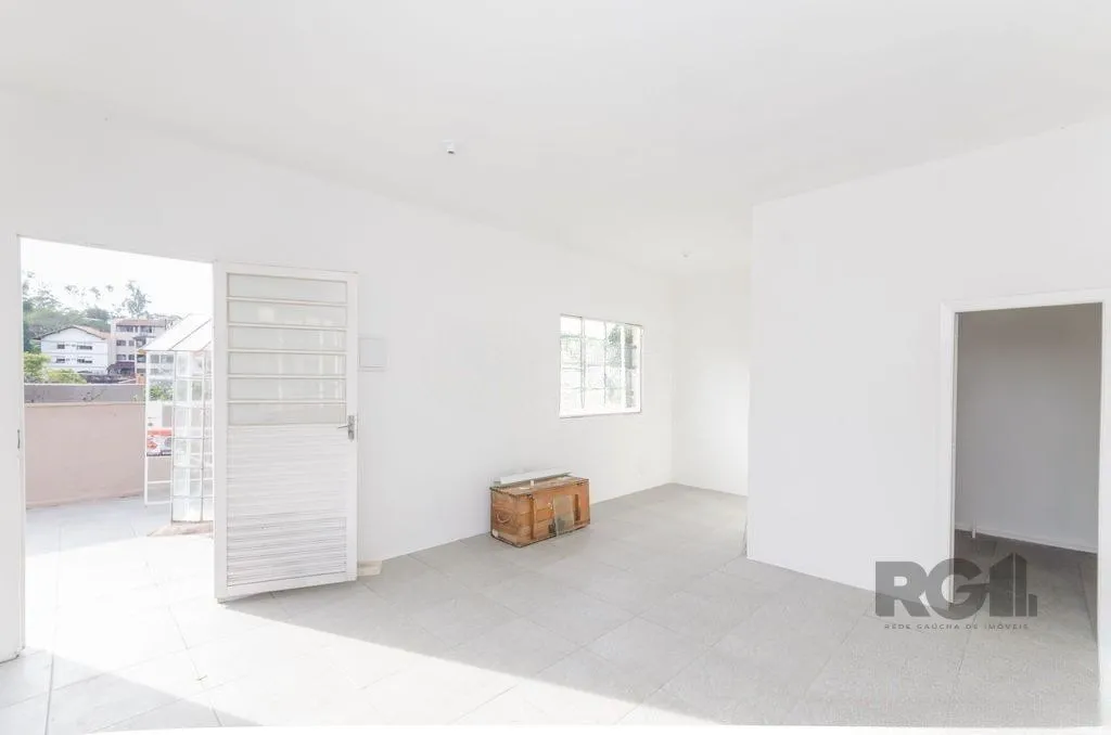 Imagem Casa de 4 dormitórios no bairro Três Figueiras