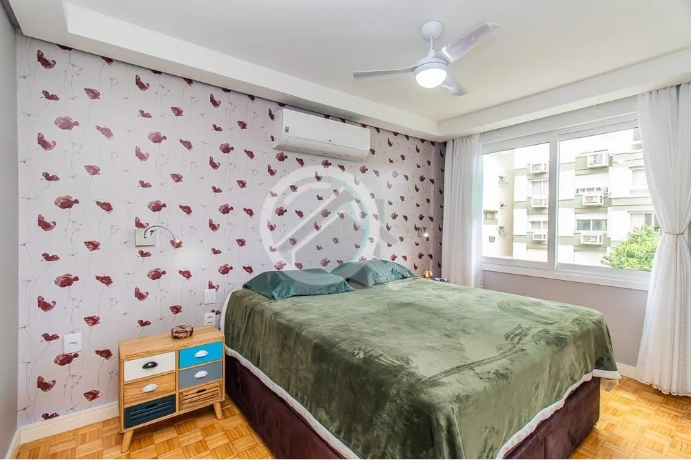 Imagem Apartamento de frente, com 109,78 m² - 3 dormitórios transformado em 2, sendo 1 suíte com closet....