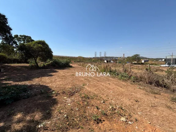 Imagem Terreno à Venda no Bairro Francelinos - Juatuba/MG.