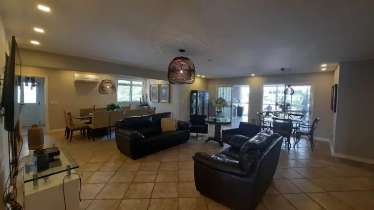 Imagem Vende- Casa Condominio Cabreúva-SP