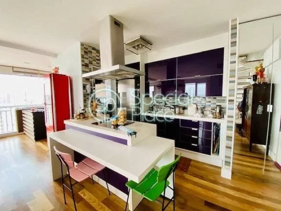 Imagem O duplex no bairro Chácara Inglesa tem 116 metros quadrados com 2 quartos sendo 2 suítes e 3 banhe...
