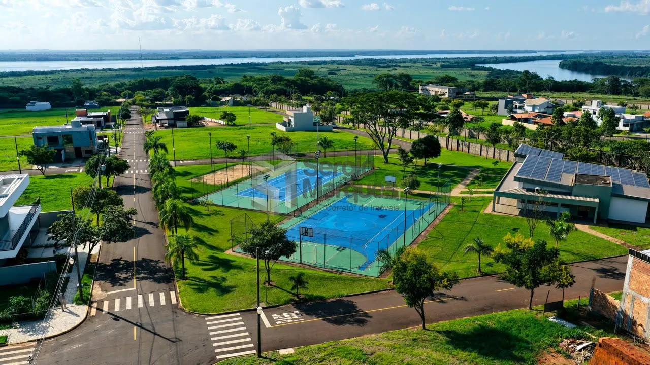 Imagem Terreno à venda - 270m² - Icaraíma-PR