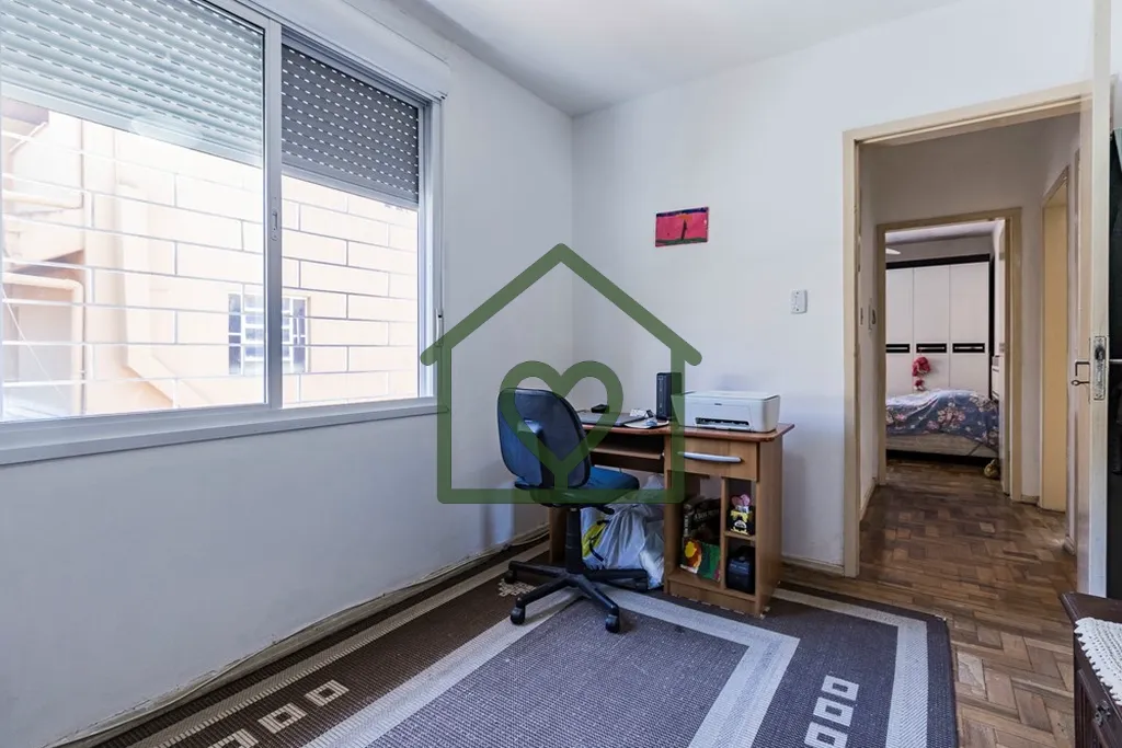 Imagem CASA DE 149m² NO CONDOMÍNIO JARDIM MEDIANEIRA, COM 3 QUARTOS, 2 BANHEIROS, SALA, COZINHA ESPAÇOSA...