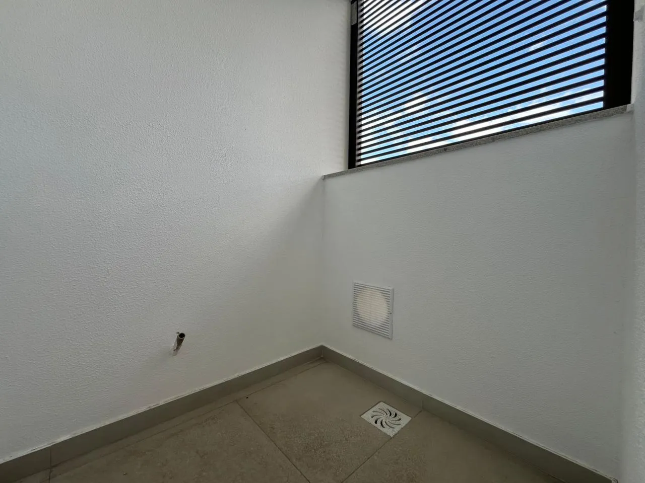 Imagem Apartamento com vista para o mar à venda com 87.5m2 por R$ 1.647.000,00