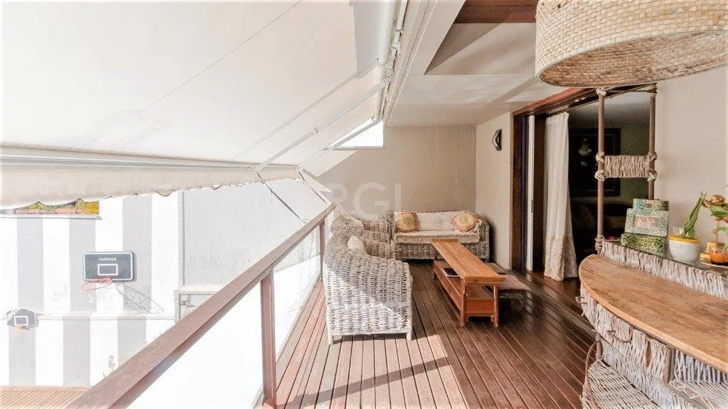 Imagem Casa De 602m², Bairro Bela Vista