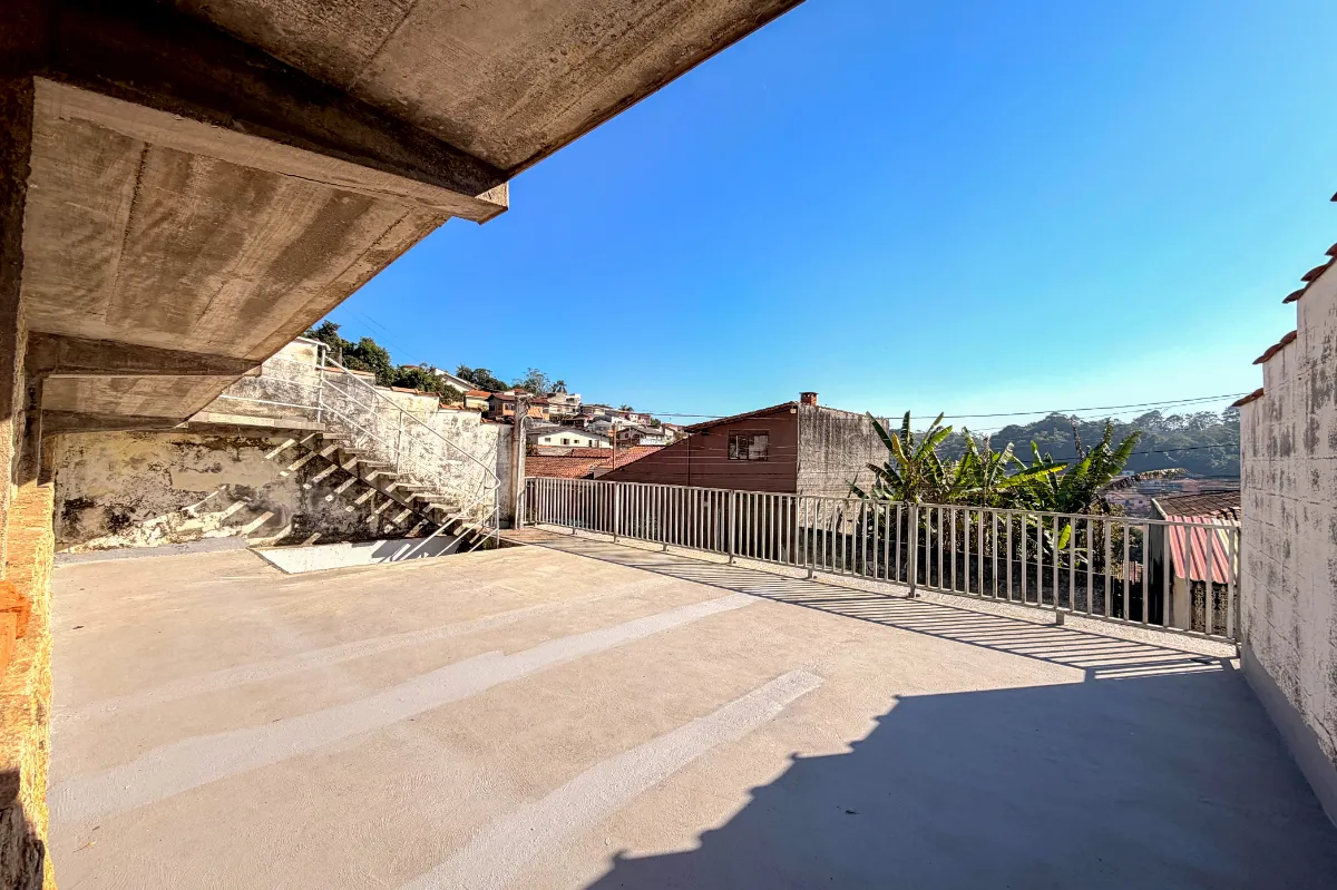 Imagem Casa para venda em Colônia com 2 quartos, 347m2