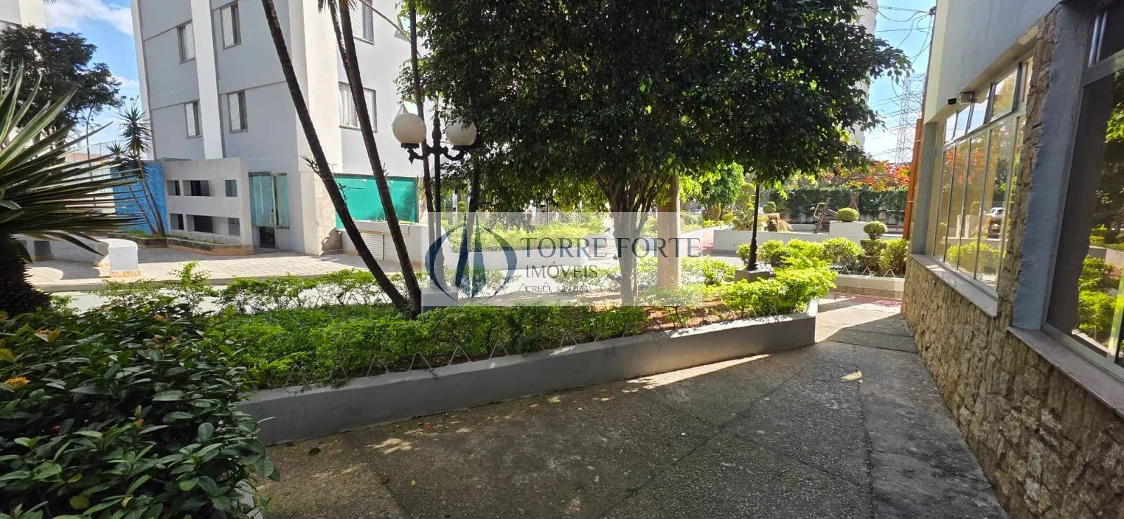 Imagem Lindo Apartamento com 2 dormitórios em Vila Ivone