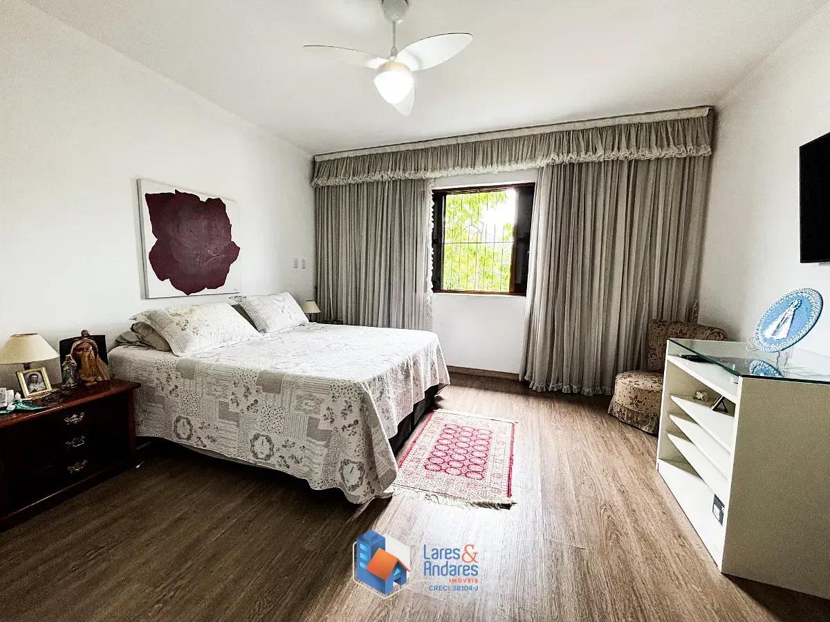 Imagem Casa para venda em Brooklin Paulista com 4 quartos, sendo 2 suítes, 284m²