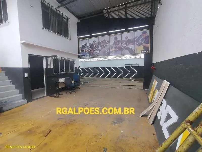 Imagem Galpão para Locação em SÃO JOÃO DE MERITI, Coelho Da Rocha, 1 banheiro