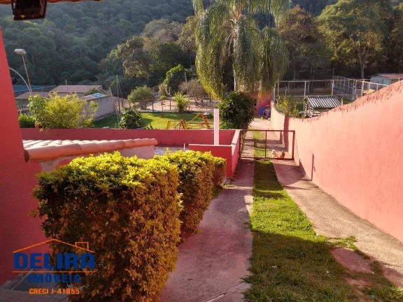 Imagem Chácara à venda, com boa localização em Mairiporã.