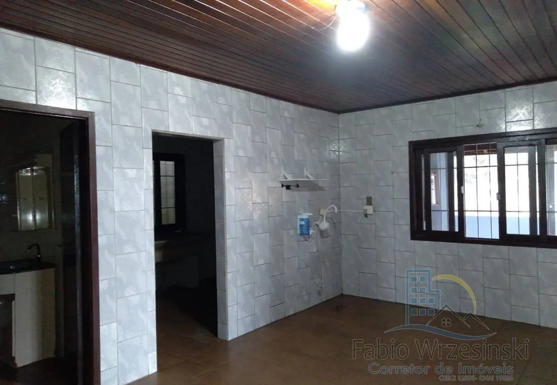 Imagem Casa averbada no Itaum com 4 dormitórios