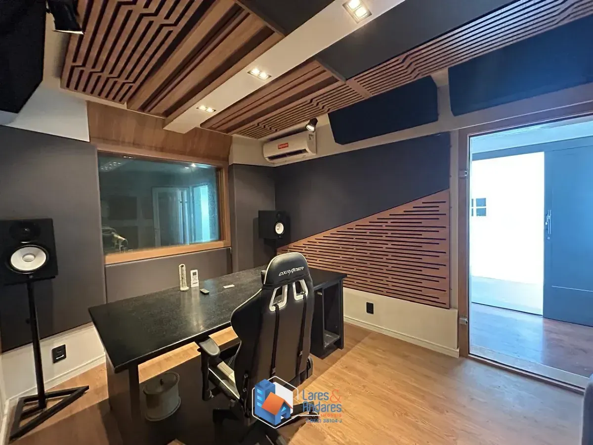 Imagem Casa para venda em Vila Mariana com 3 quartos, 200m²