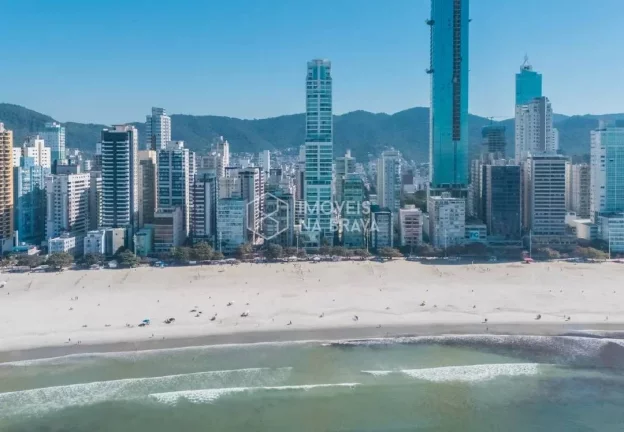 Imagem Apartamento no Edifício Metrópolis - Pronto para morar - Apartamento mobiliado Frente Mar no Ed. Metropolis em Balneário Camboriú