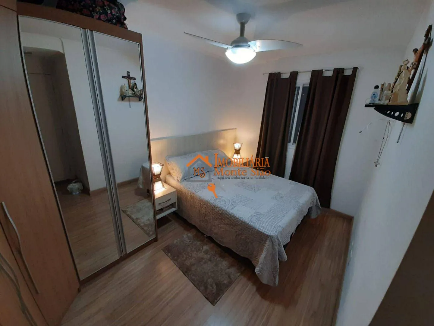 Imagem Apartamento com 2 dormitórios à venda, 50 m² por R$ 310.000,00 - Centro - Guarulhos/SP