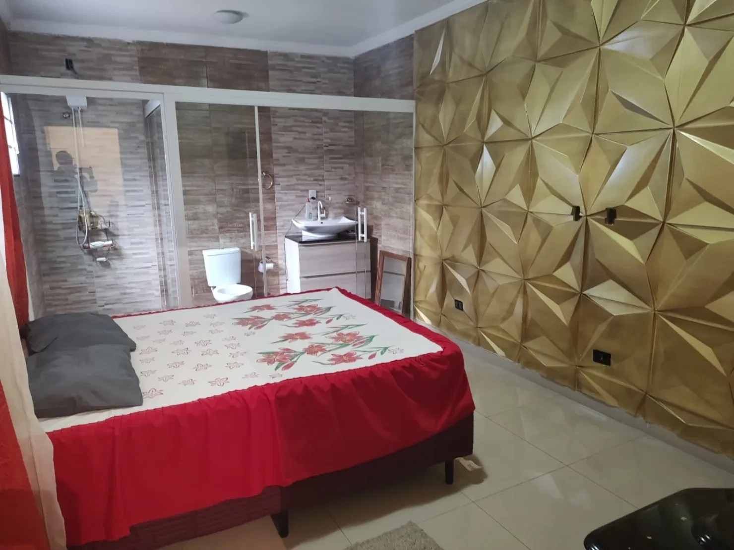 Imagem Casa à venda 3 Quartos, 1 Suite, 6 Vagas, 250M², Residencial Maricá, Pindamonhangaba - SP
