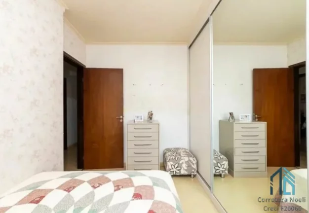 Imagem Apartamento ensolarado (permuta), 03 quartos c/suíte, 02 vagas, Semi mobiliado no Ahú em Curitiba PR