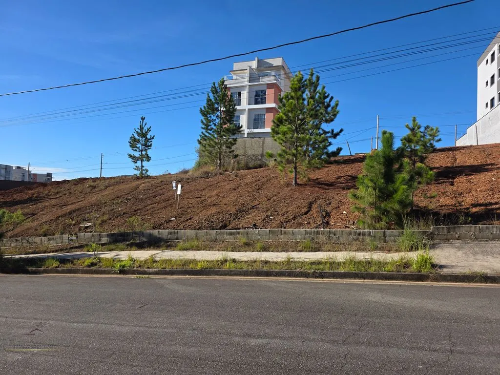 Imagem Terreno a venda no bairro Centre Ville em Poços de Caldas MG