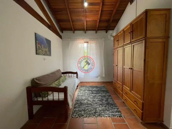 Imagem CASA Locação 3 QUARTOS SENDO 1 SUITE 2 SALA AMPLA,3 BANHEIROS.LAVANDERIA,3 VAGAS. CHURRASQUEIRA, DESPENSA E LAVANDERIA MOBILIADA