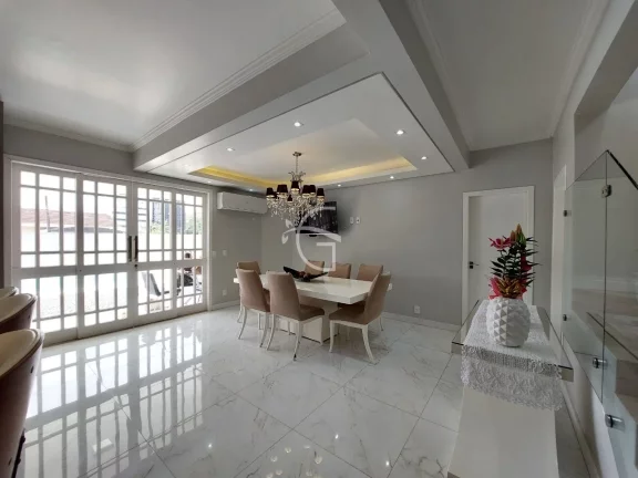 Imagem UMA CASA EM CONDOMÍNIO FECHADO COM APENAS 6 RESIDÊNCIAS, MOBILIADA, PARA VOCÊ E SUA FAMÍLIA DESFRUTAREM!