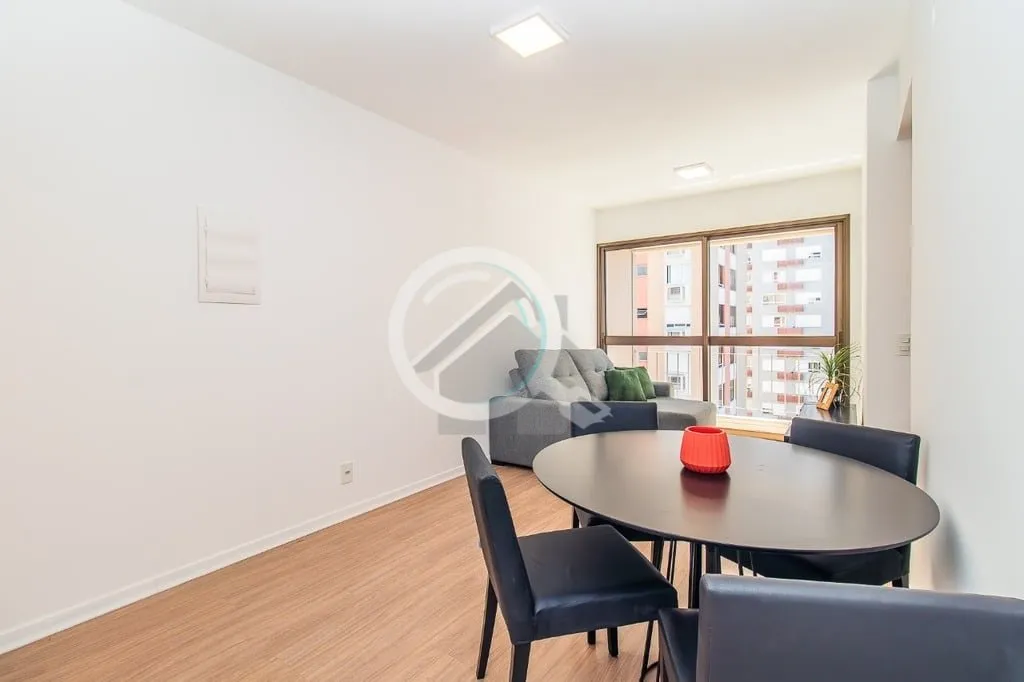 Imagem Apartamento semimobiliado com 61m², 2 dormitórios sendo 1 suíte, 1 vaga! Living para 2 ambientes ...