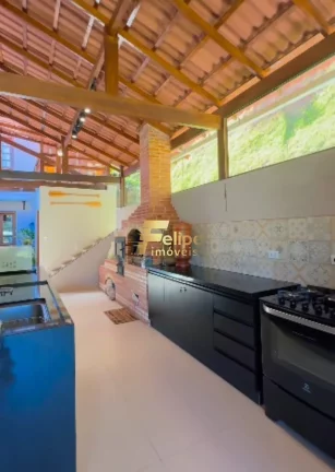 Imagem BELÍSSIMA CASA DE CAMPO A VENDA PORTEIRA FECHADA EM CONDOMÍNIO LOCALIZADA EM MARECHAL FLORIANO/ES!