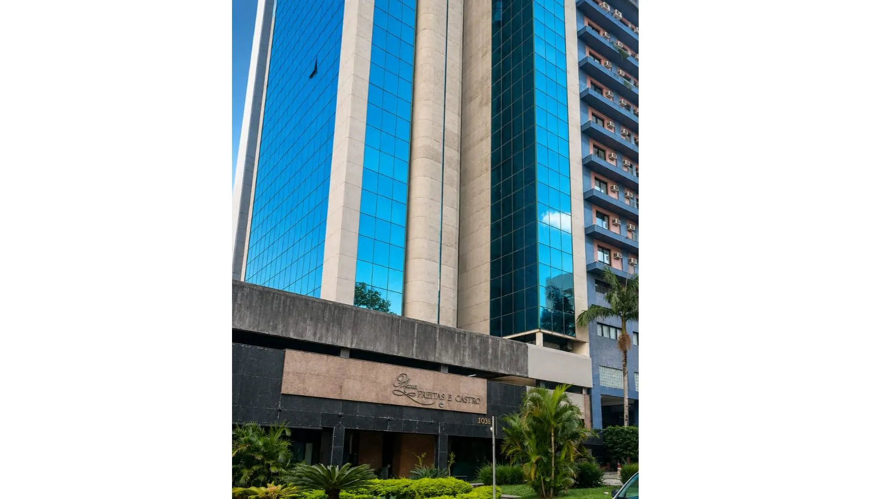 Foto do imóvel Sala comercial à venda em Porto Alegre, Centro Histórico, 57.68m2