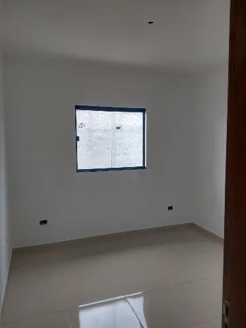 Imagem VENDA DE CASA NO MARENGO, EM ITAQUAQUECETUBA/SP, OPORTUNIDADE de 70m², 2 quartos, sala de estar, cozinha, lavanderia e vaga descoberta. CONSULTE-NOS.