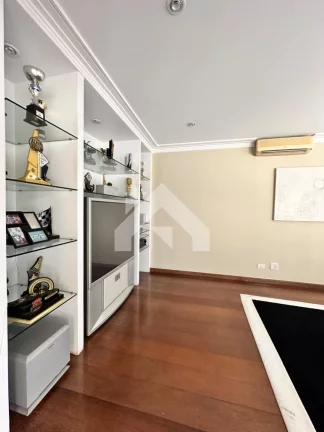 Imagem Casa de Condomínio em Tamboré - Santana de Parnaíba, SP