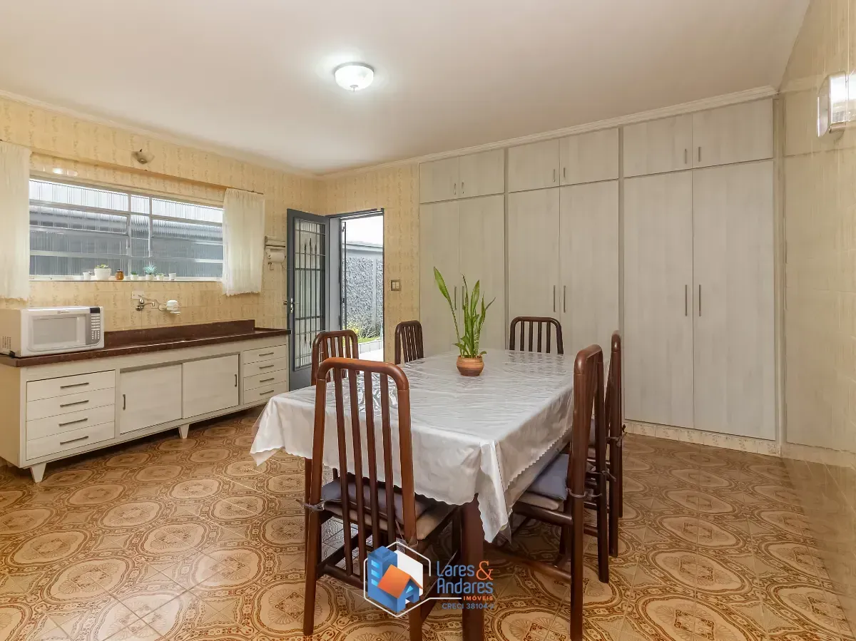 Imagem Sobrado para venda em Vila Anastácio com 4 quartos, 200m²