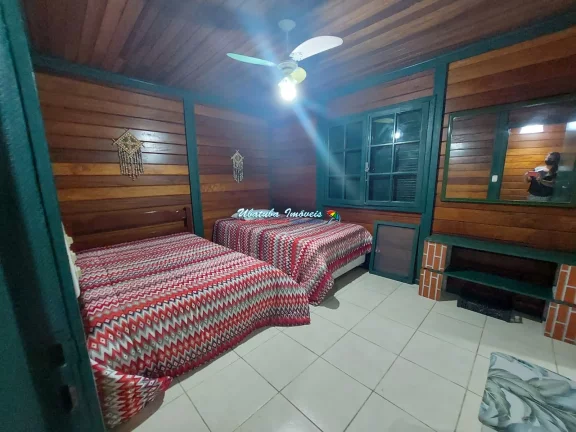 Imagem Casa Aconchegante em condomínio fechado.