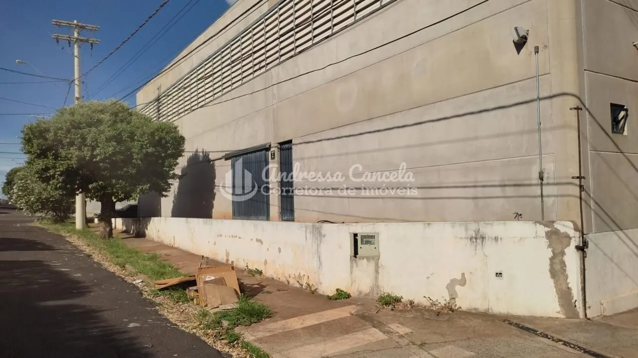 Imagem Barracão, 546 m² - venda por R$ 2.800.000,00 ou aluguel por R$ 16.000,00/mês - Jardim Maracanã - São José do Rio Preto/SP