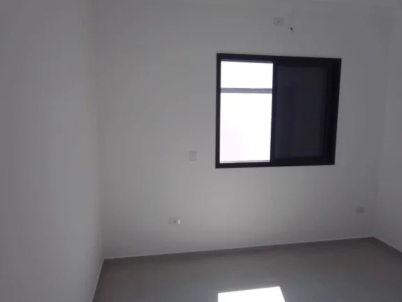 Imagem CASA NOVA COM 2 DORMITORIOS E PISCINA