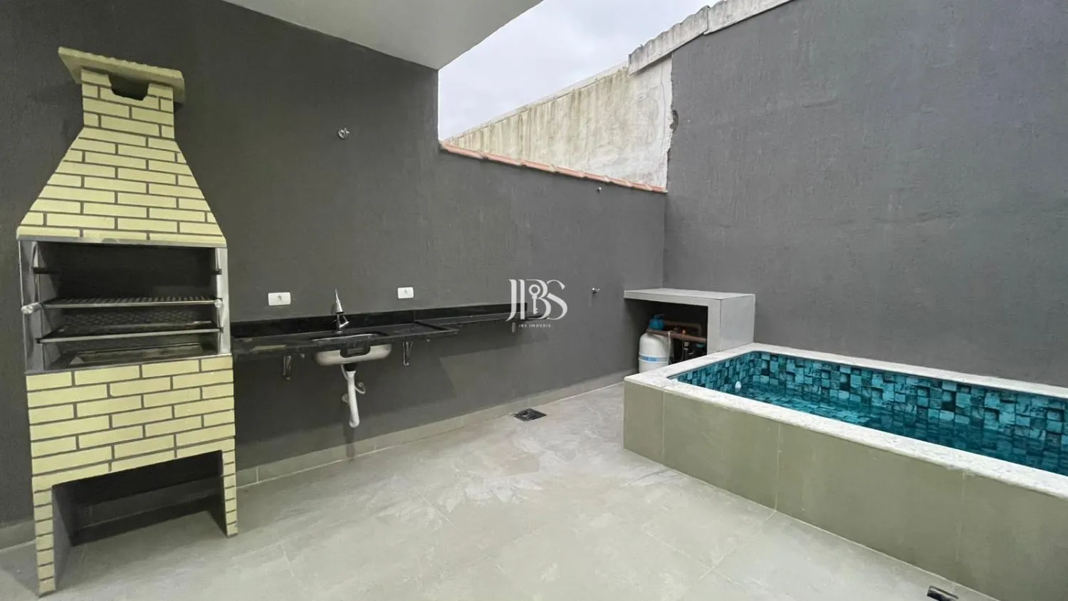 Imagem CASA NOVA LADO PRAIA À VENDA NO JARDIM REGINA ITANHAÉM/SP