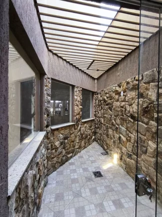 Imagem Sobrado 3 Suítes c/ Varanda - Jd Colina da Serra - 260m²