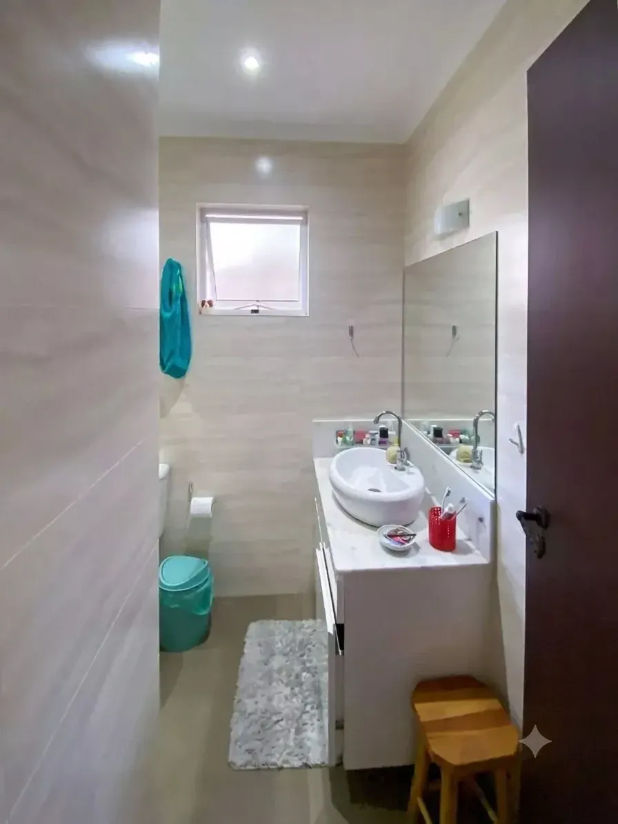 Imagem Casa de Vila com 4 Quartos à Venda, 220 metros em Vila Yara - Osasco